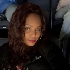 Meet your Posher, Tabitha